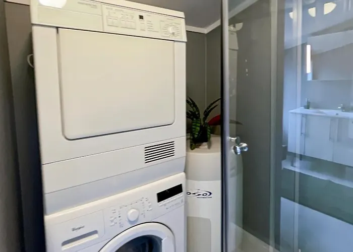 Heavenly Hideaway By 20 *