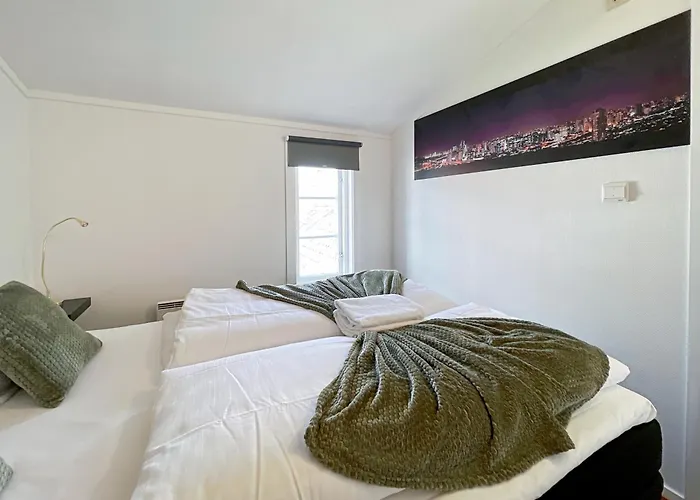 Heavenly Hideaway By 20 *